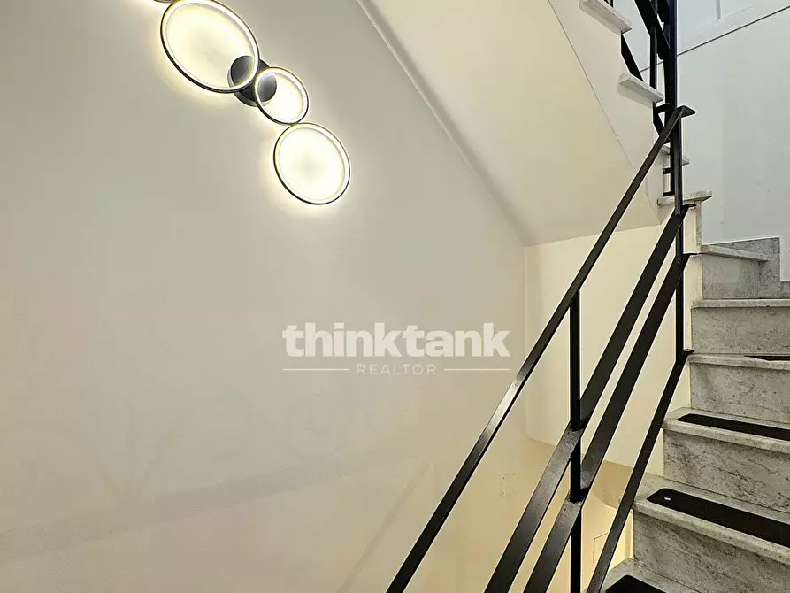 Immagine 51 di Appartamento in vendita  in Viale Bruno Buozzi 24 a Roma