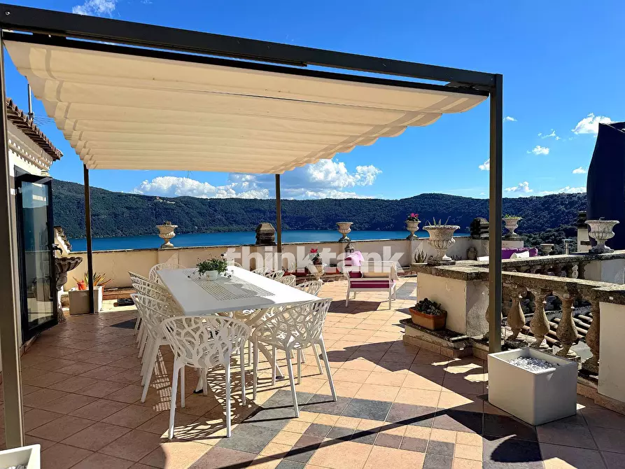 Immagine 9 di Appartamento in vendita  in Viale Bruno Buozzi 24 a Roma