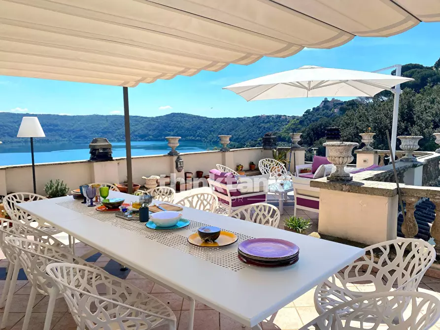 Immagine 8 di Appartamento in vendita  in Viale Bruno Buozzi 24 a Roma