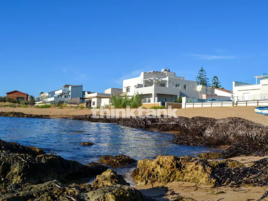 Immagine 52 di Villetta a schiera in vendita  in Viale sicilia a Noto