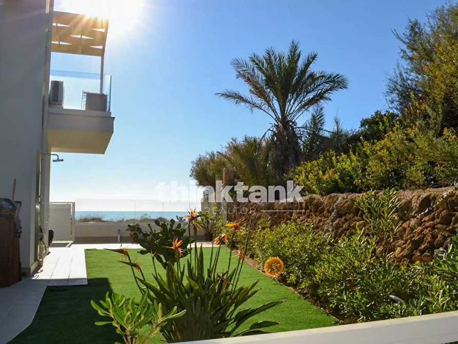 Immagine 33 di Villetta a schiera in vendita  in Viale sicilia a Noto