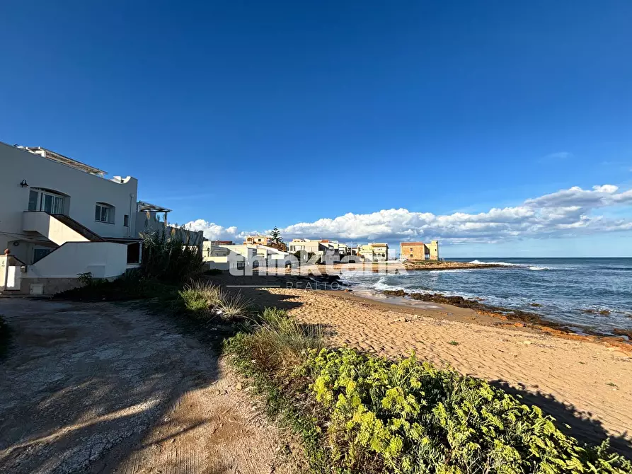 Immagine 50 di Villetta a schiera in vendita  in Viale sicilia a Noto