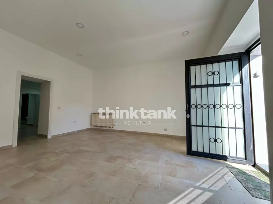 Immagine 4 di Casa indipendente in vendita  in Corso Michelangelo Buonarotti snc a Trecastagni