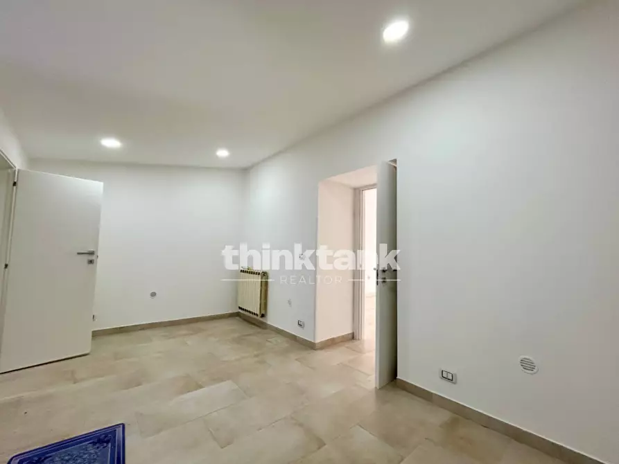 Immagine 9 di Casa indipendente in vendita  in Corso Michelangelo Buonarotti snc a Trecastagni