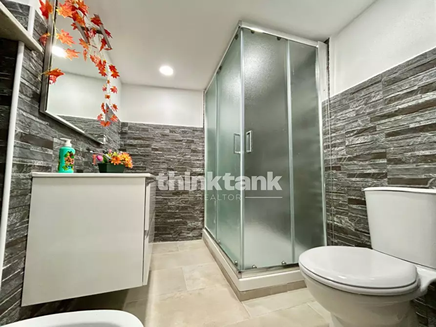 Immagine 10 di Casa indipendente in vendita  in Corso Michelangelo Buonarotti snc a Trecastagni