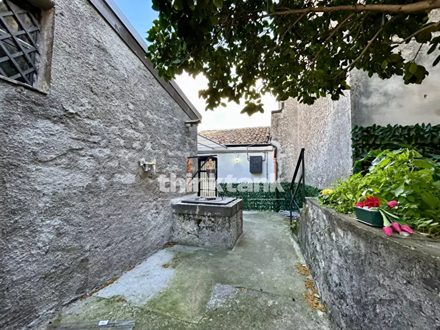 Immagine 21 di Casa indipendente in vendita  in Corso Michelangelo Buonarotti snc a Trecastagni