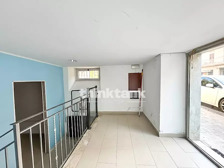 Immagine 4 di Locale commerciale in vendita  in Corso Gelone a Siracusa