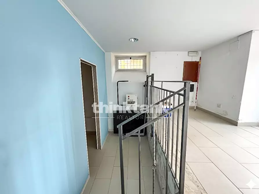 Immagine 5 di Locale commerciale in vendita  in Corso Gelone a Siracusa