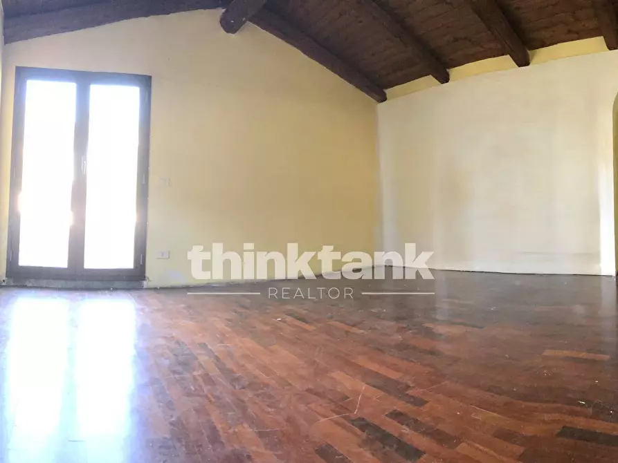 Immagine 17 di Villa in vendita  in Via De Caro a Catania