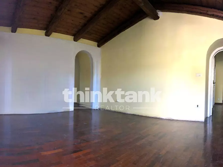 Immagine 21 di Villa in vendita  in Via De Caro a Catania