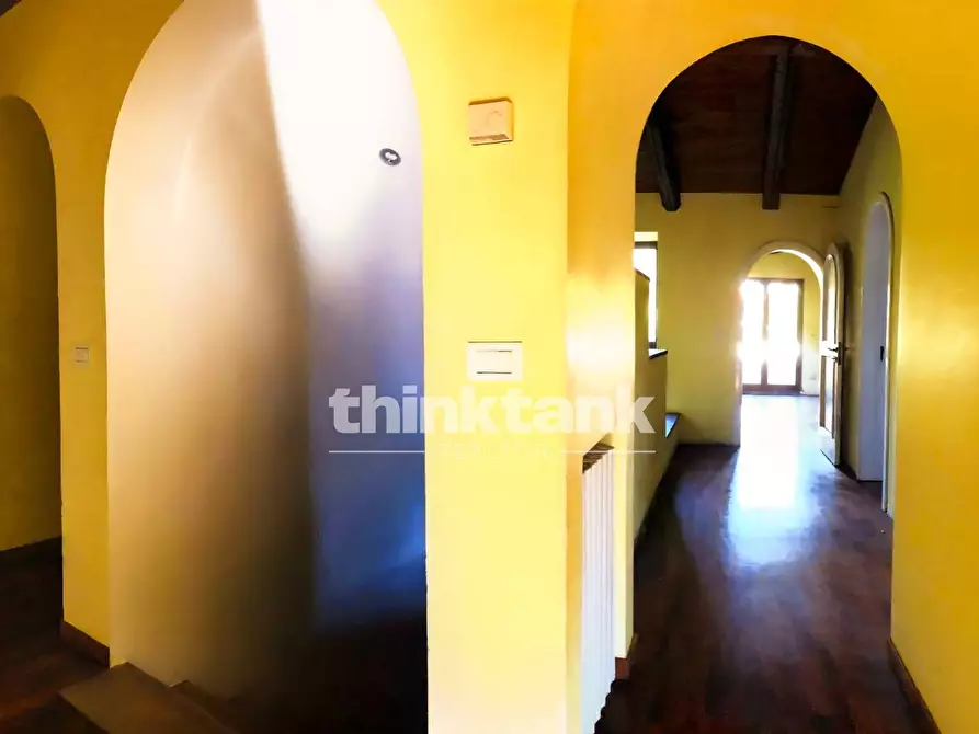 Immagine 10 di Villa in vendita  in Via De Caro a Catania