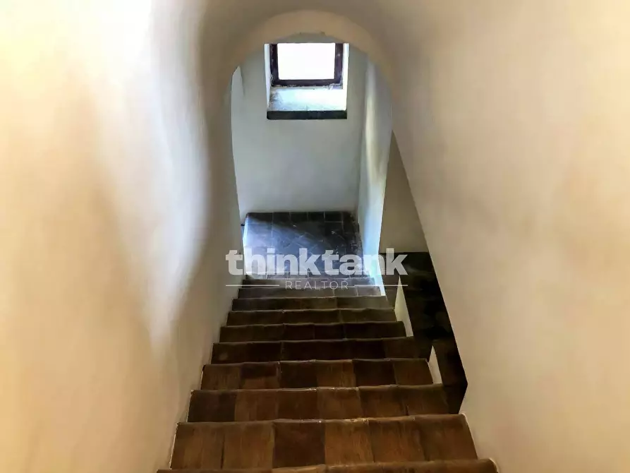 Immagine 31 di Villa in vendita  in Via De Caro a Catania