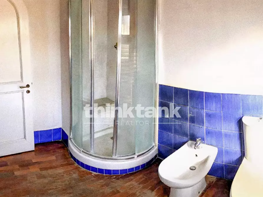 Immagine 20 di Villa in vendita  in Via De Caro a Catania