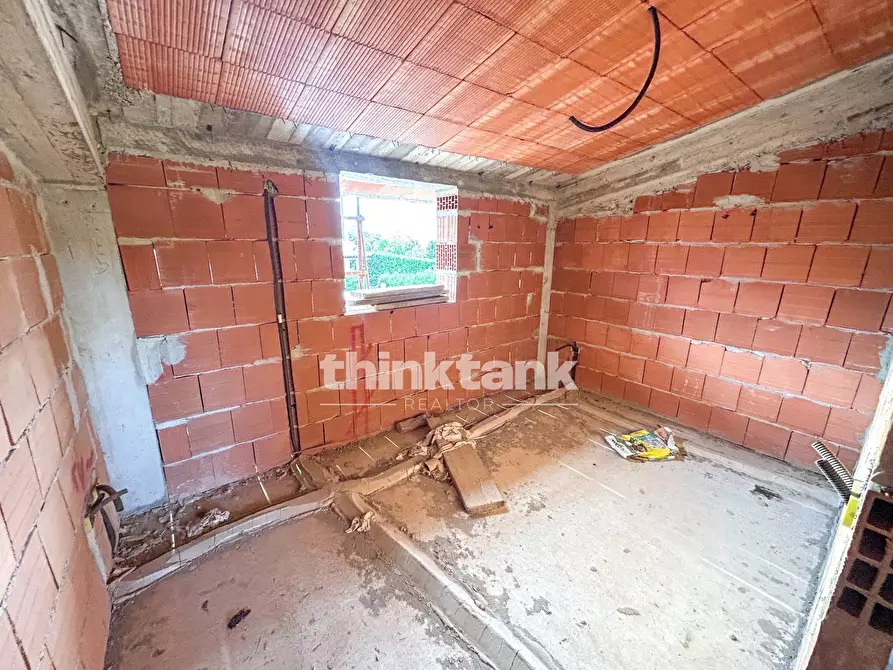 Immagine 12 di Villa in vendita  in Via Vitaliano Brancati a Augusta