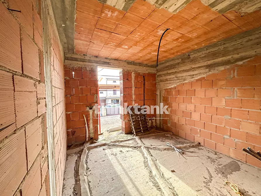 Immagine 19 di Villa in vendita  in Via Vitaliano Brancati a Augusta