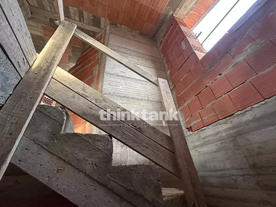 Immagine 20 di Villa in vendita  in Via Vitaliano Brancati a Augusta