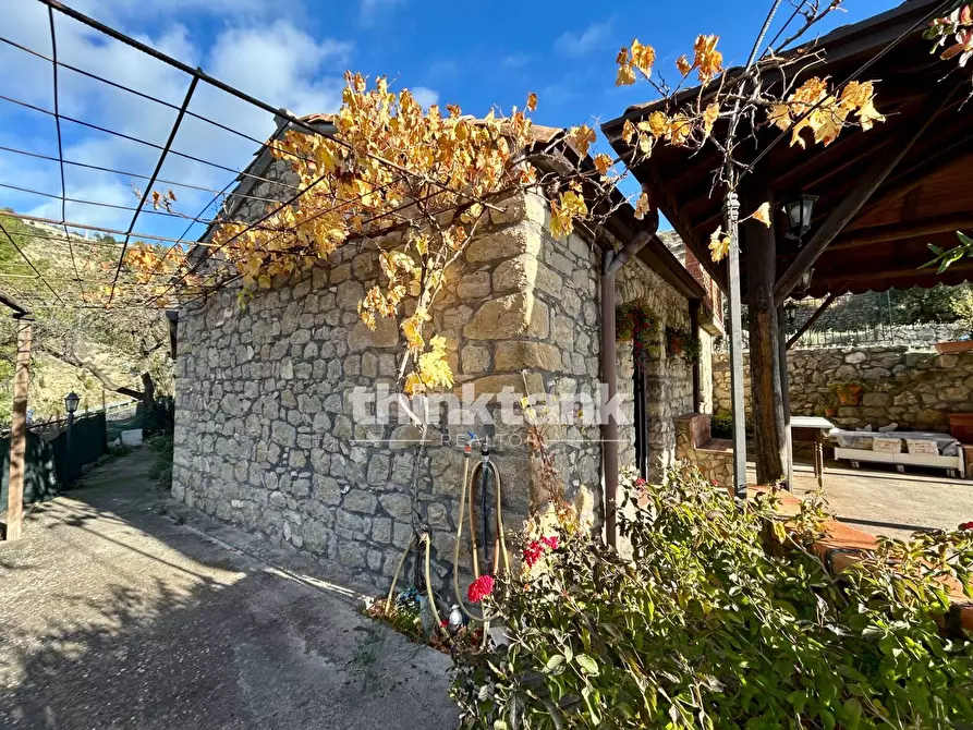 Immagine 2 di Villa in vendita  in sp 41 a Aidone