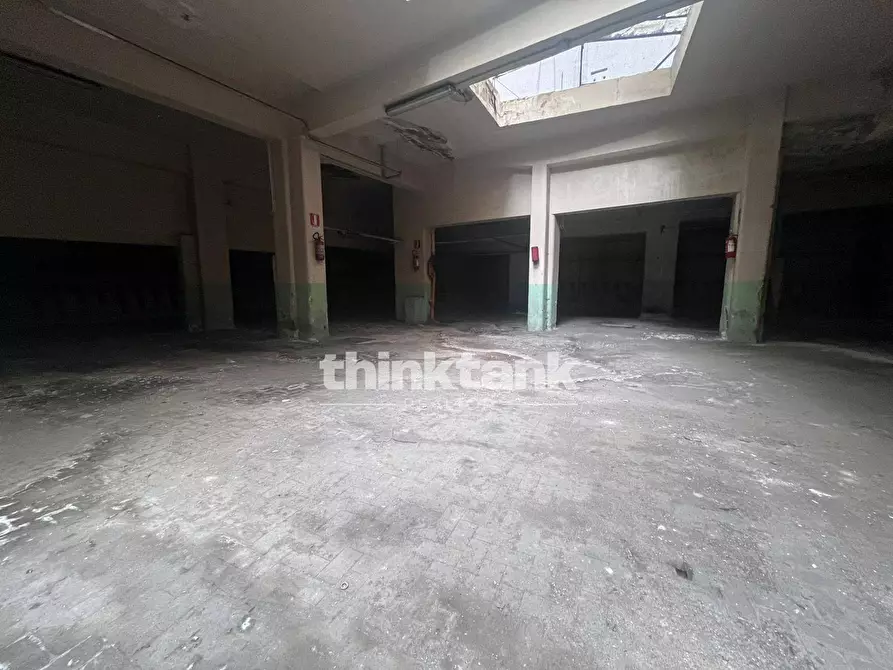 Immagine 1 di Box auto in vendita  in Via Fava 6 a Catania