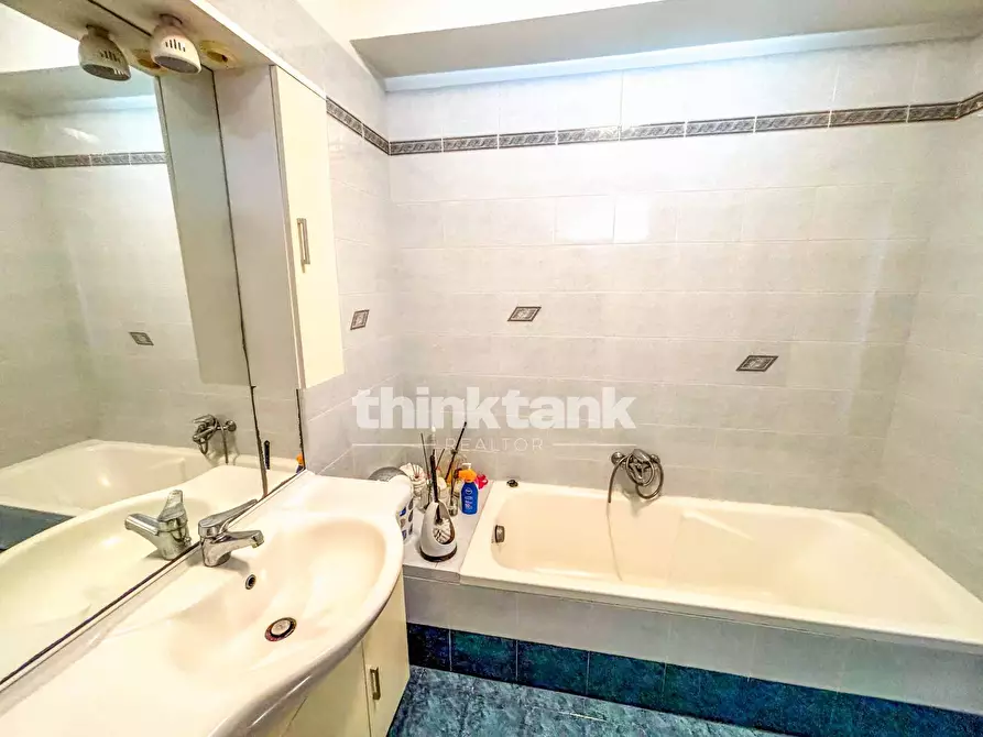 Immagine 17 di Appartamento in vendita  in Via Caduti di Nassiriya a Siracusa