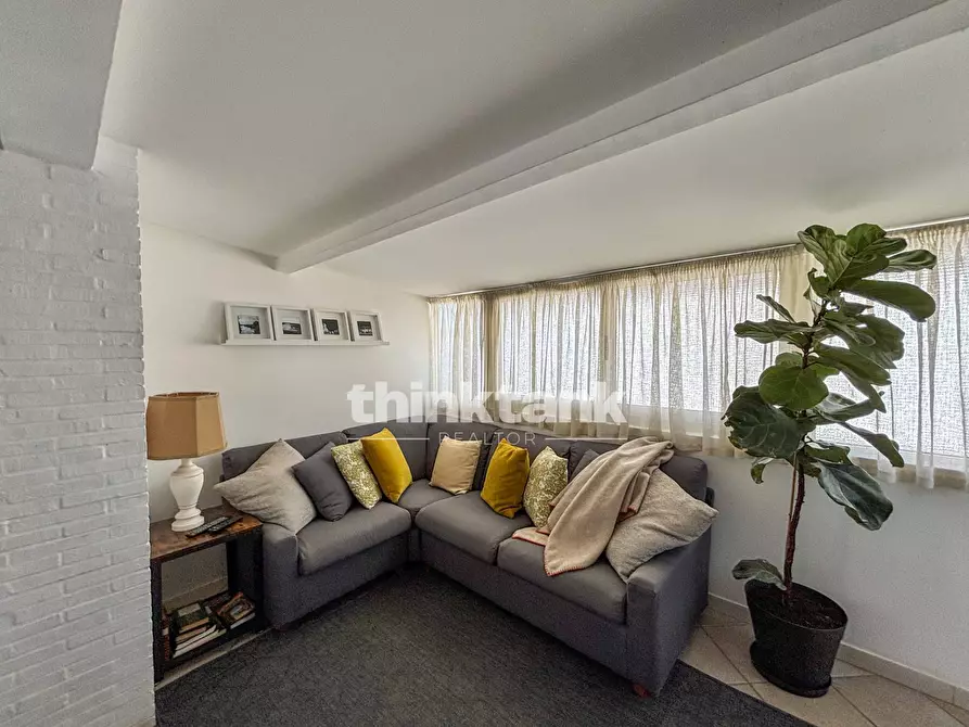 Immagine 43 di Attico in vendita  in Via Agrigento a Siracusa