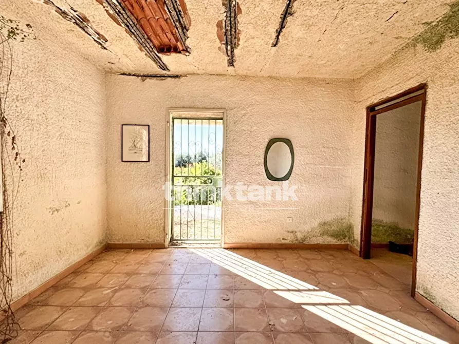 Immagine 16 di Villa in vendita  in Via Volpicelli a Siracusa