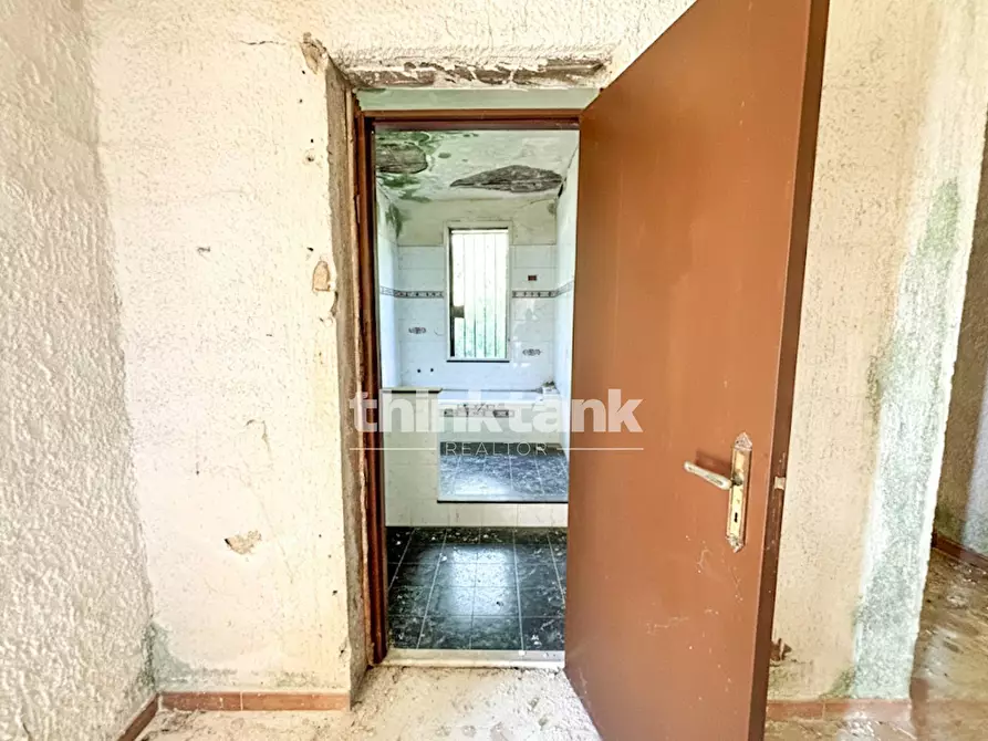 Immagine 11 di Villa in vendita  in Via Volpicelli a Siracusa