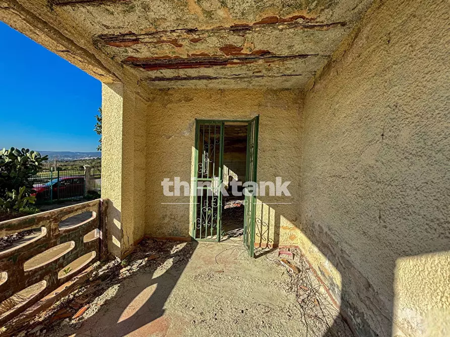 Immagine 5 di Villa in vendita  in Via Volpicelli a Siracusa