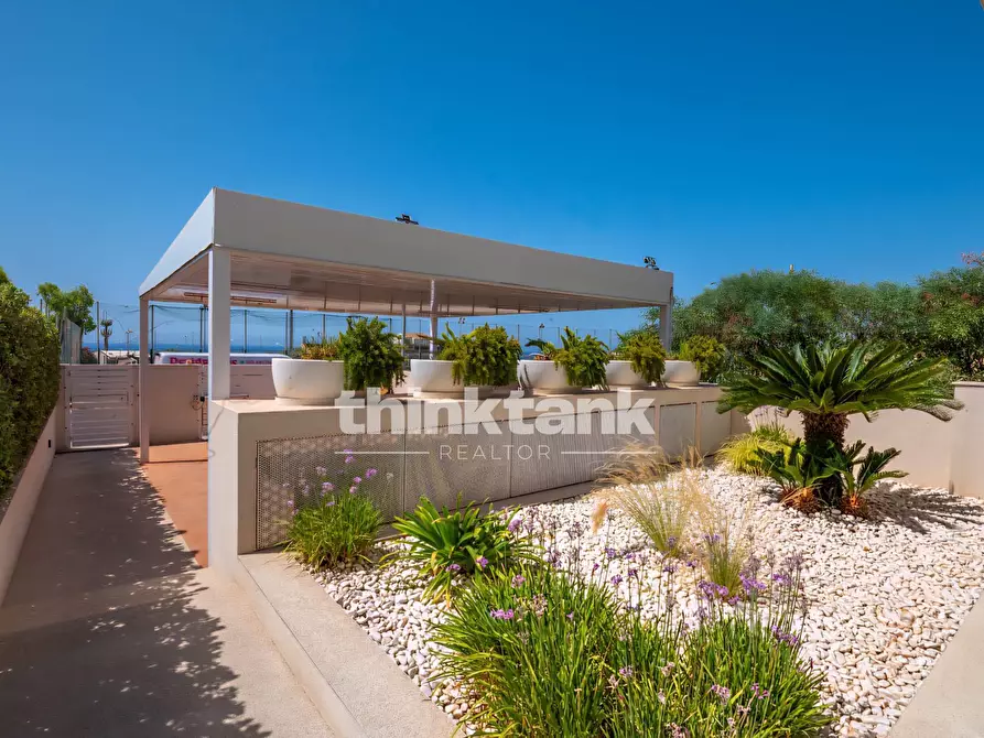 Immagine 62 di Villa in vendita  in Via Cervia a Ragusa