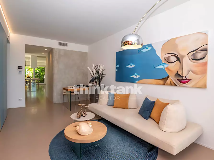 Immagine 22 di Villa in vendita  in Via Cervia a Ragusa