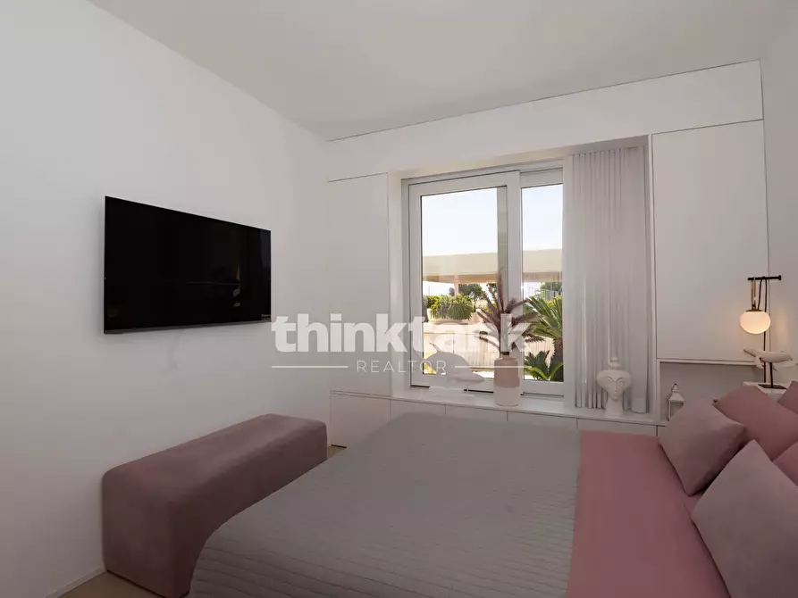 Immagine 28 di Villa in vendita  in Via Cervia a Ragusa