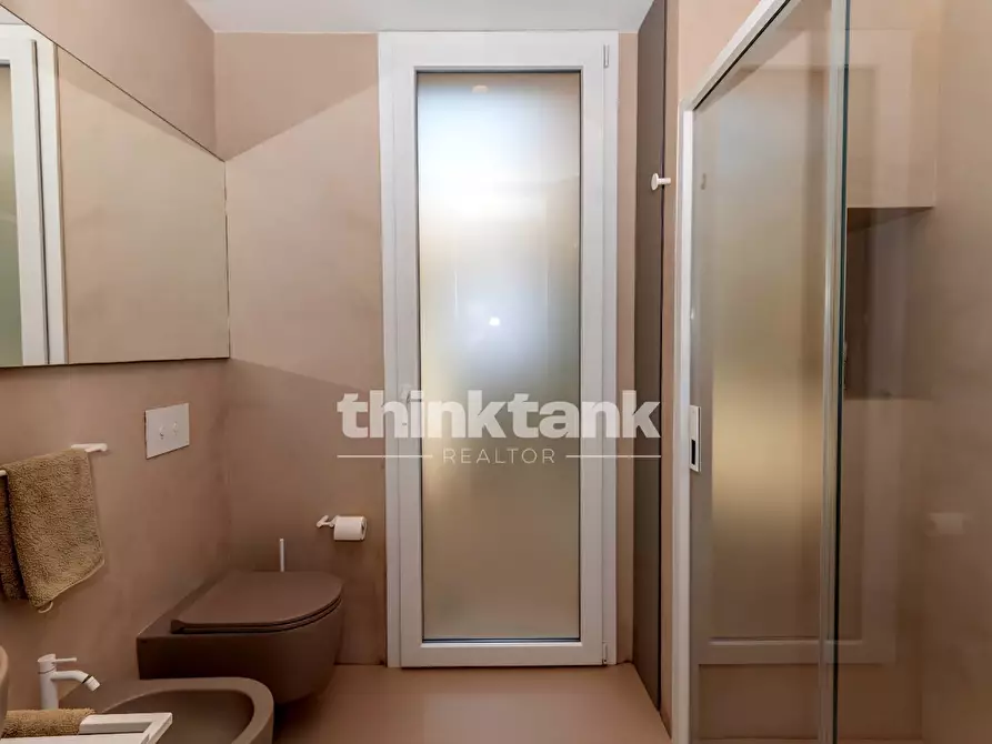 Immagine 37 di Villa in vendita  in Via Cervia a Ragusa