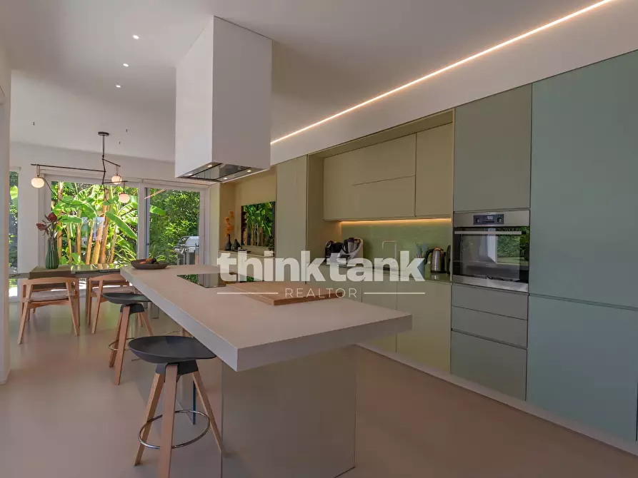 Immagine 11 di Villa in vendita  in Via Cervia a Ragusa