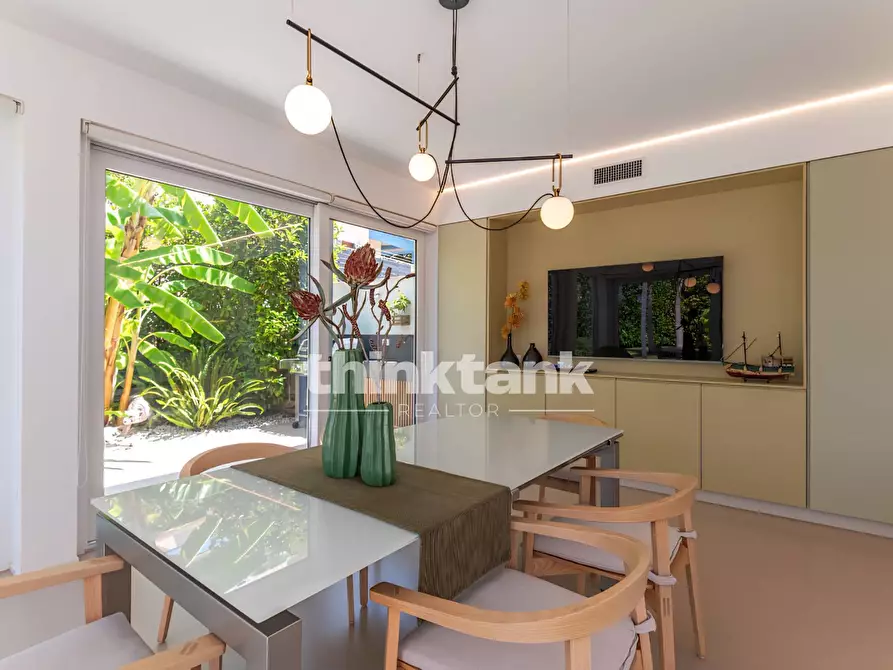 Immagine 20 di Villa in vendita  in Via Cervia a Ragusa