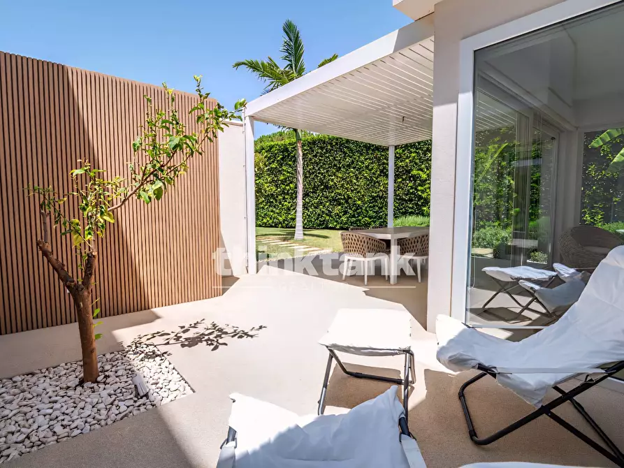 Immagine 7 di Villa in vendita  in Via Cervia a Ragusa