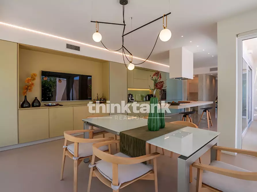 Immagine 17 di Villa in vendita  in Via Cervia a Ragusa