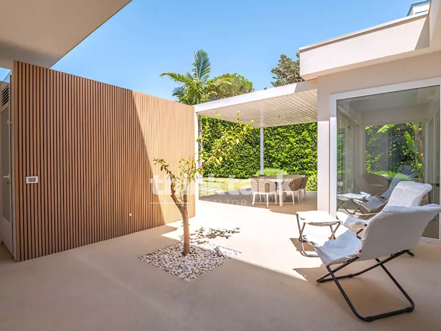 Immagine 46 di Villa in vendita  in Via Cervia a Ragusa