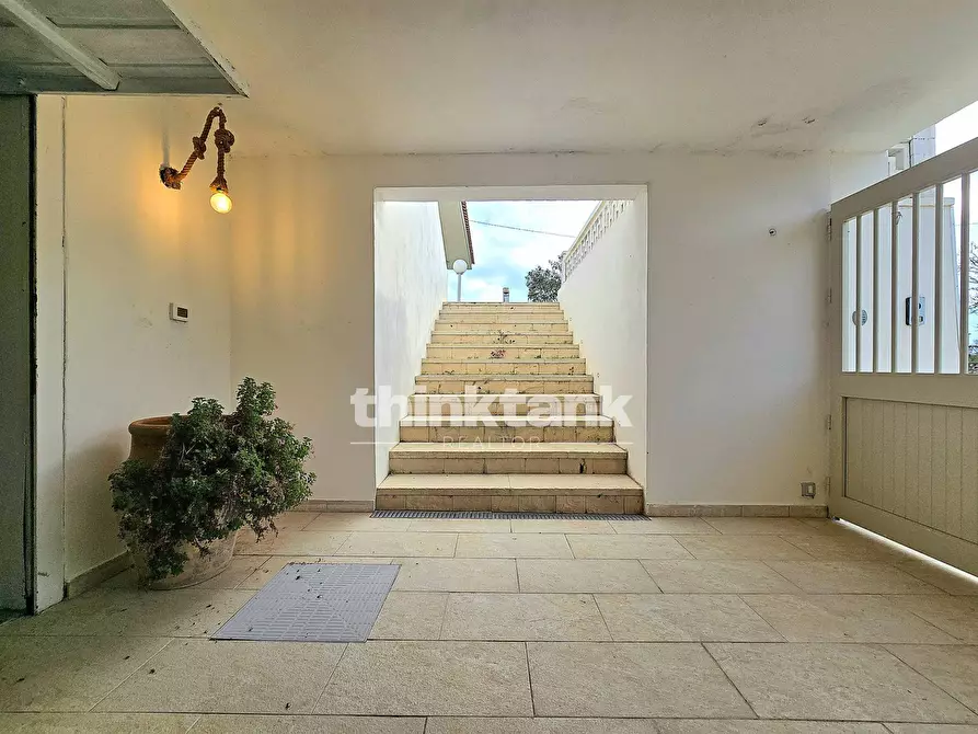 Immagine 33 di Villa in vendita  in Via del Giglio a Ispica