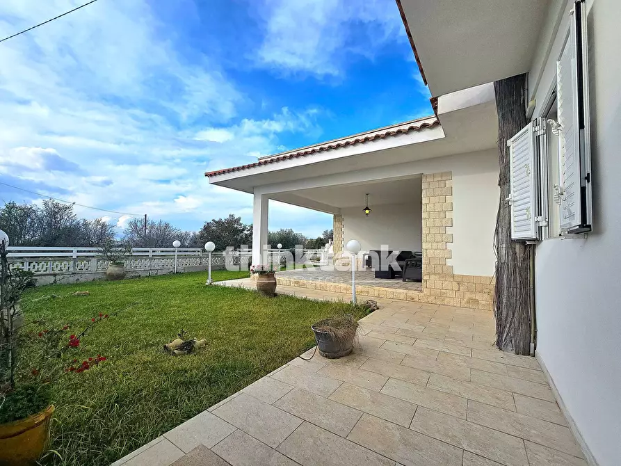 Immagine 7 di Villa in vendita  in Via del Giglio a Ispica