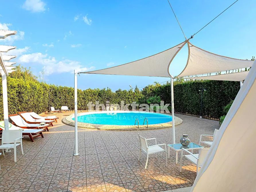 Immagine 5 di Villa in vendita  in Via del Giglio a Ispica