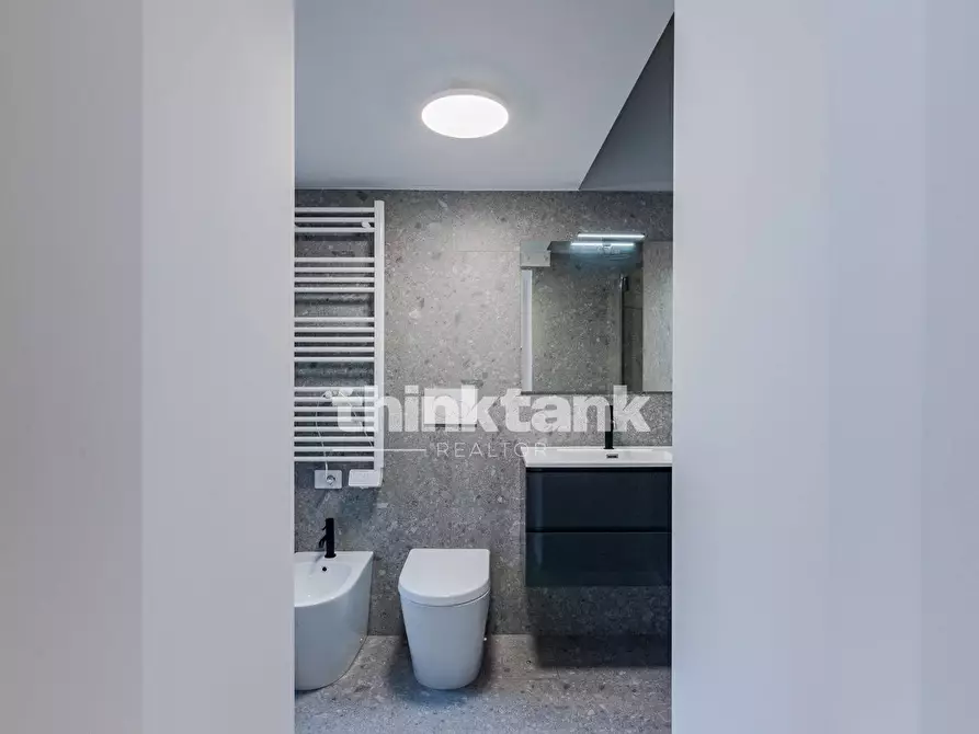 Immagine 22 di Appartamento in vendita  in Piazzale Tripoli a Milano