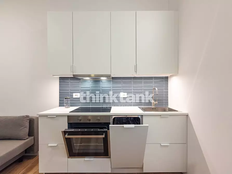 Immagine 12 di Appartamento in vendita  in Piazzale Tripoli a Milano