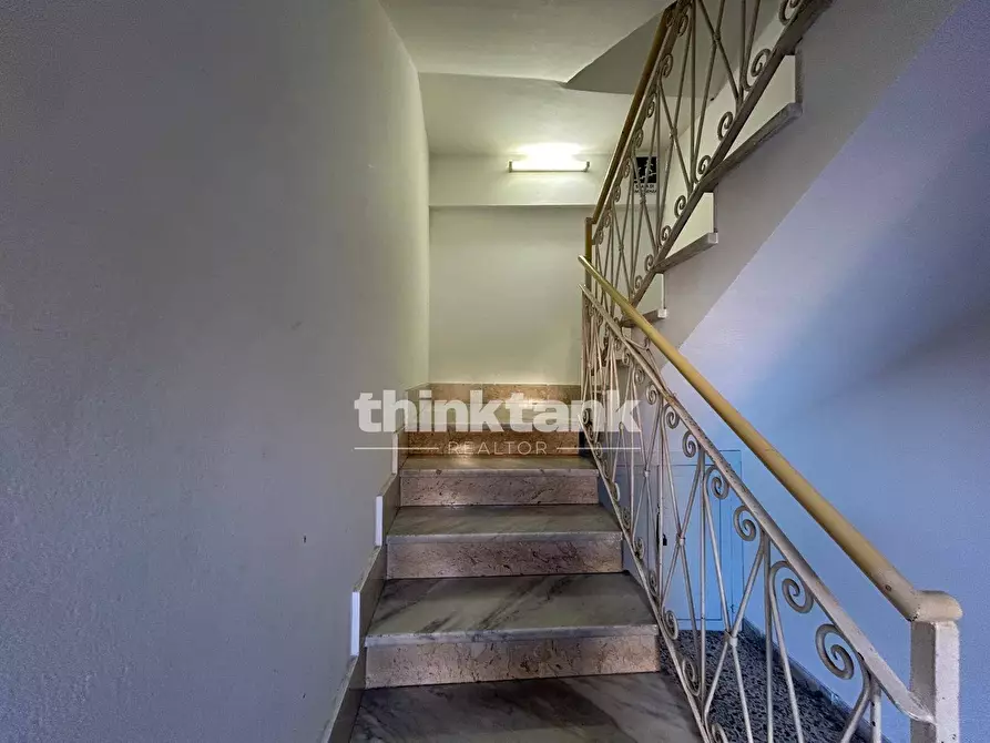 Immagine 8 di Locale commerciale in affitto  in Viale della Regione a Nicolosi