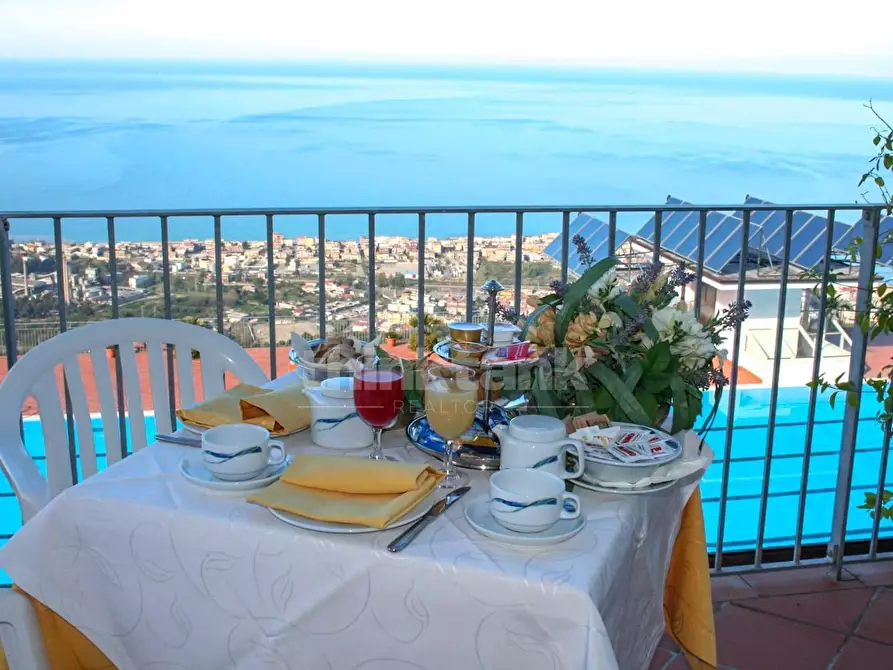 Immagine 11 di Albergo/B&B/Residence in vendita  in Via Libertà snc a Parghelia