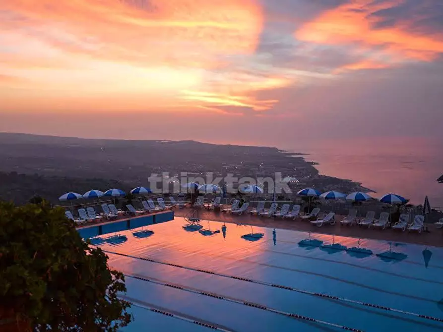 Immagine 13 di Albergo/B&B/Residence in vendita  in Via Libertà snc a Parghelia