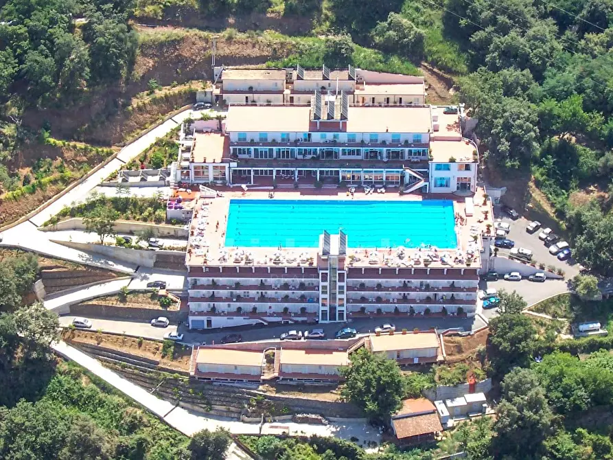 Immagine 3 di Albergo/B&B/Residence in vendita  in Via Libertà snc a Parghelia