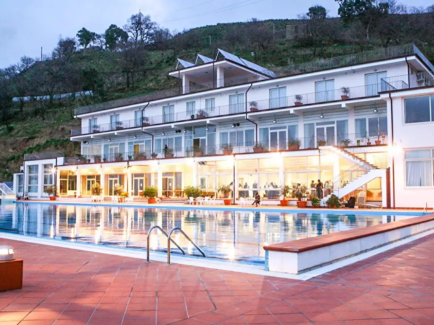 Immagine 5 di Albergo/B&B/Residence in vendita  in Via Libertà snc a Parghelia