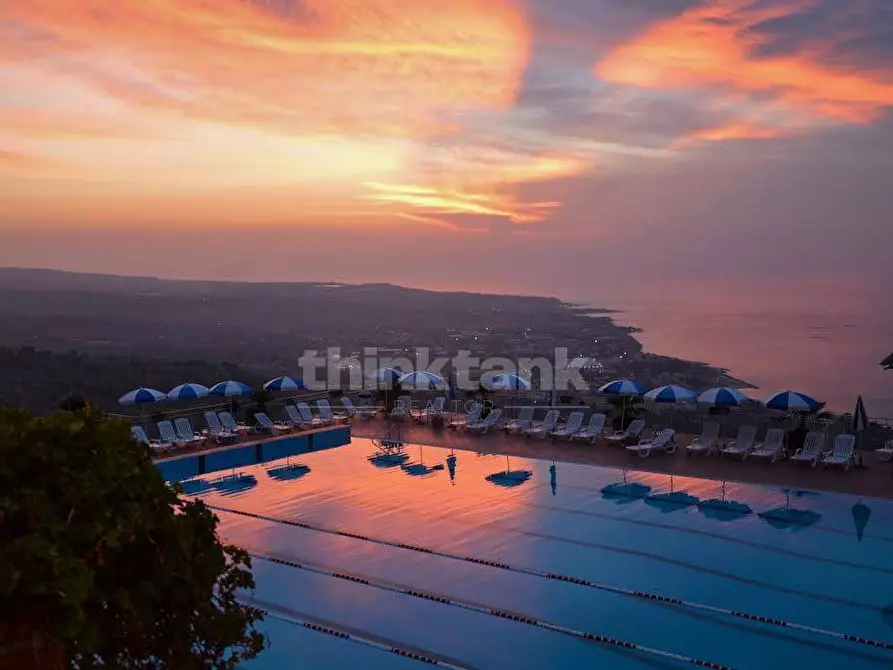 Immagine 30 di Albergo/B&B/Residence in vendita  in Via Libertà snc a Parghelia