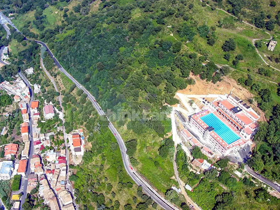 Immagine 2 di Albergo/B&B/Residence in vendita  in Via Libertà snc a Parghelia