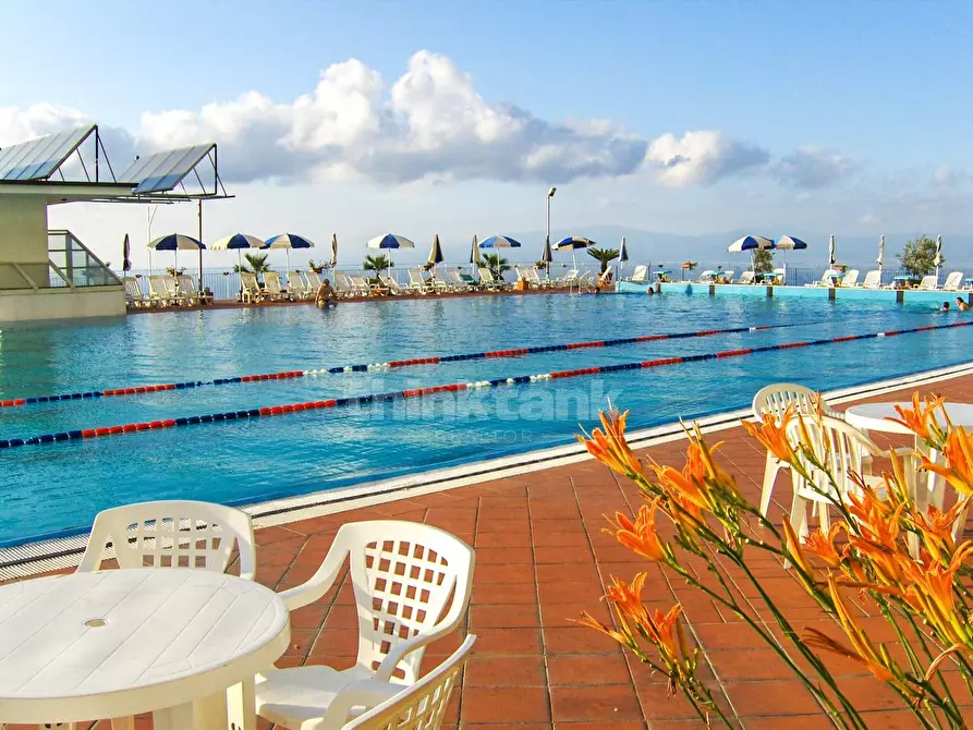 Immagine 36 di Albergo/B&B/Residence in vendita  in Via Libertà snc a Parghelia