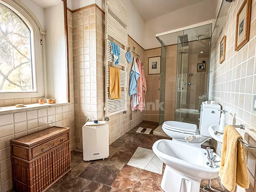 Immagine 30 di Villa in vendita  in Via Pergusa snc a Enna